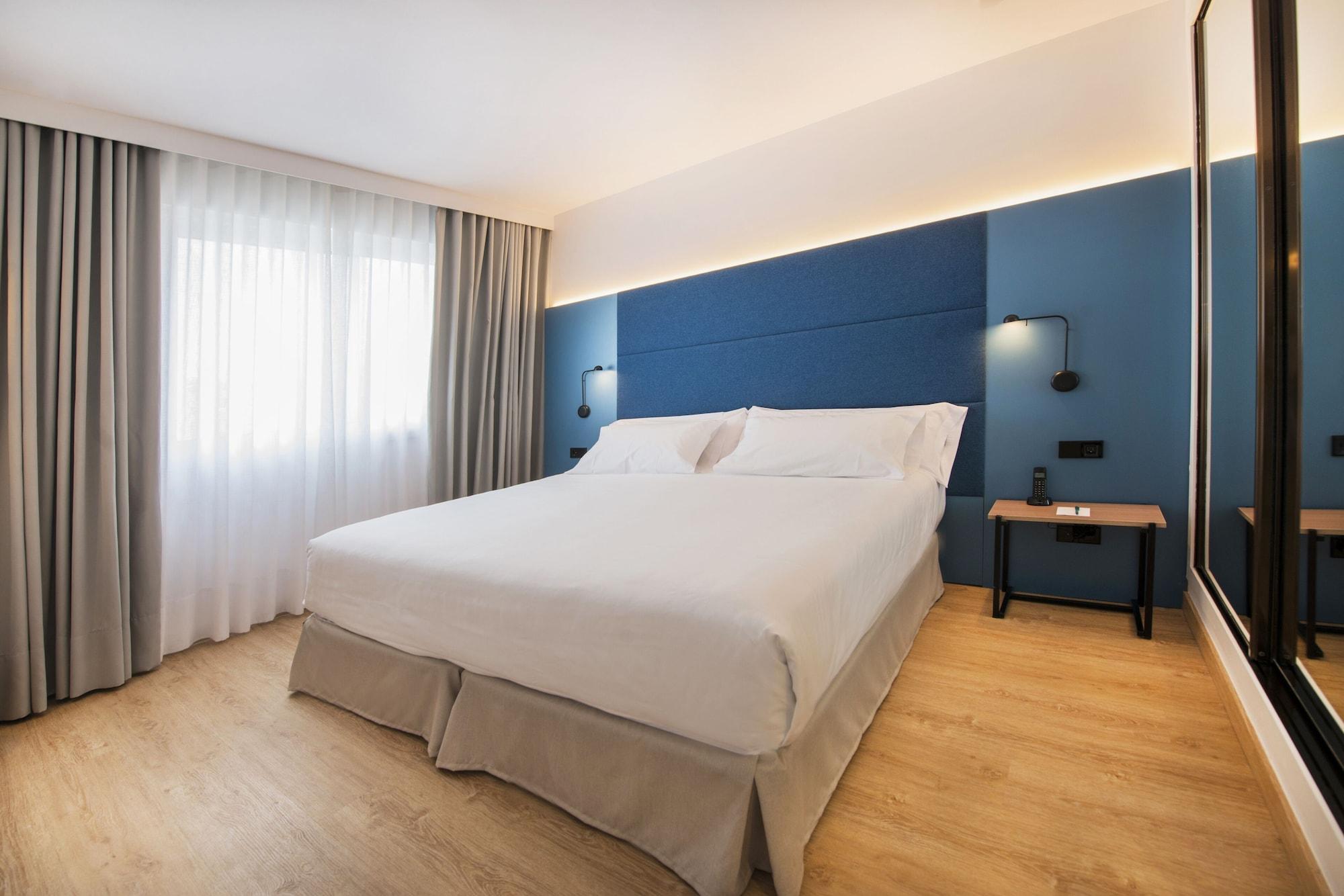 Occidental Vigo Hotell Exteriör bild