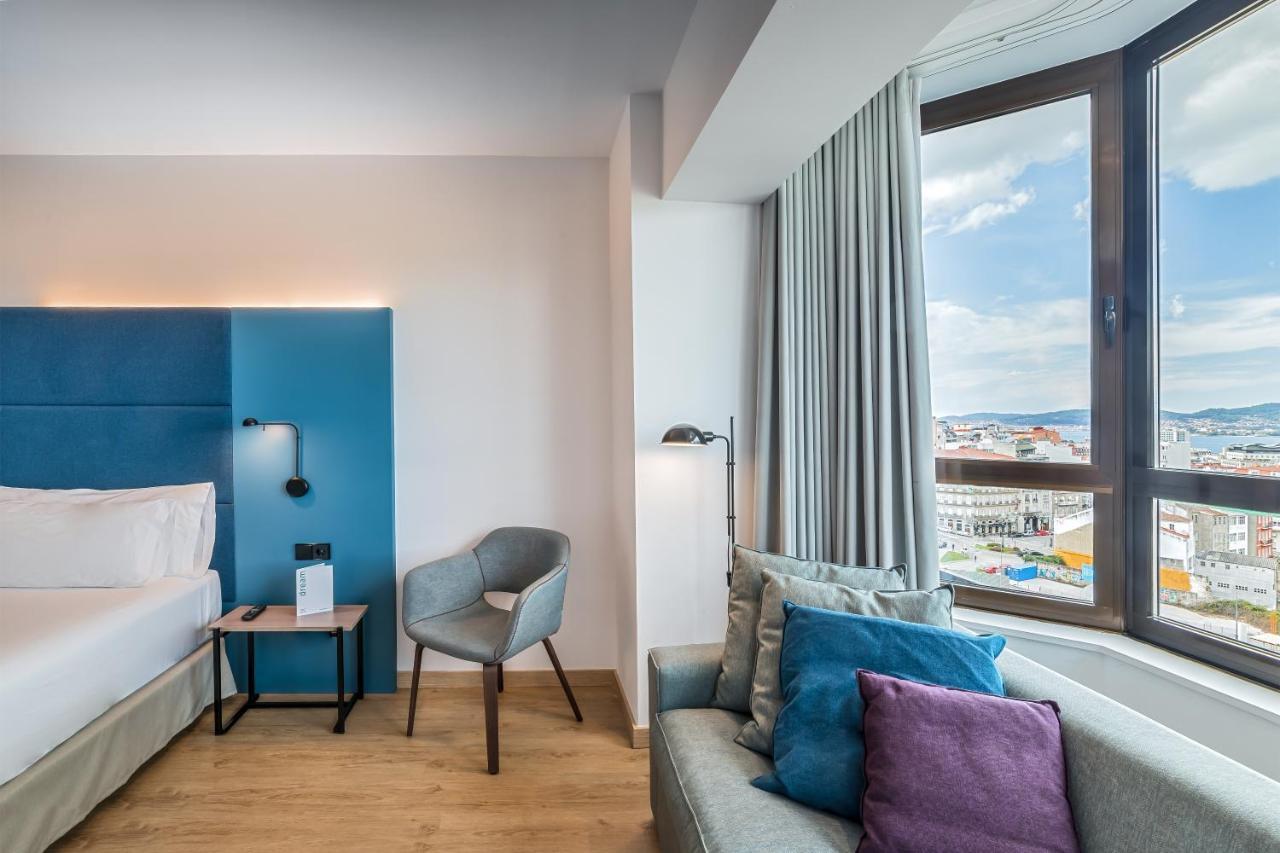 Occidental Vigo Hotell Exteriör bild
